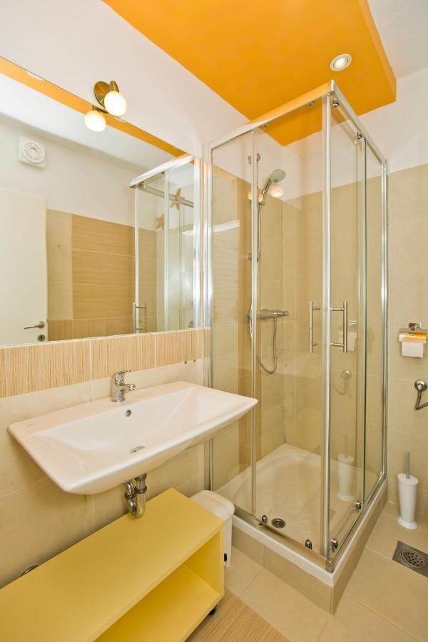 Rino Apartment Đảo Hvar Ngoại thất bức ảnh